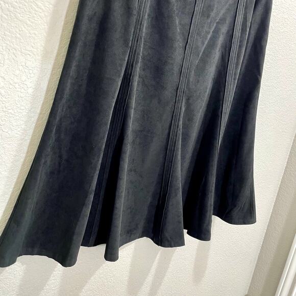 Vintage 90s Women's Larry Levine Black Paneled Midi Faux Suede Skirt - Sz 12 - Picture 9 of 10